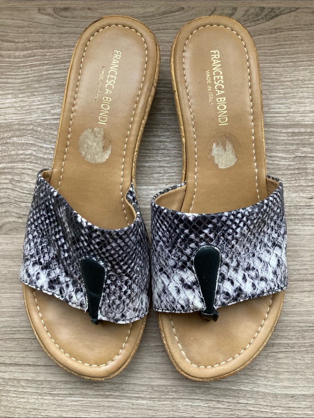 Francesca Biondi Italy Women's Snake-Print Toe-Loop Sandal in Black/Tan 7